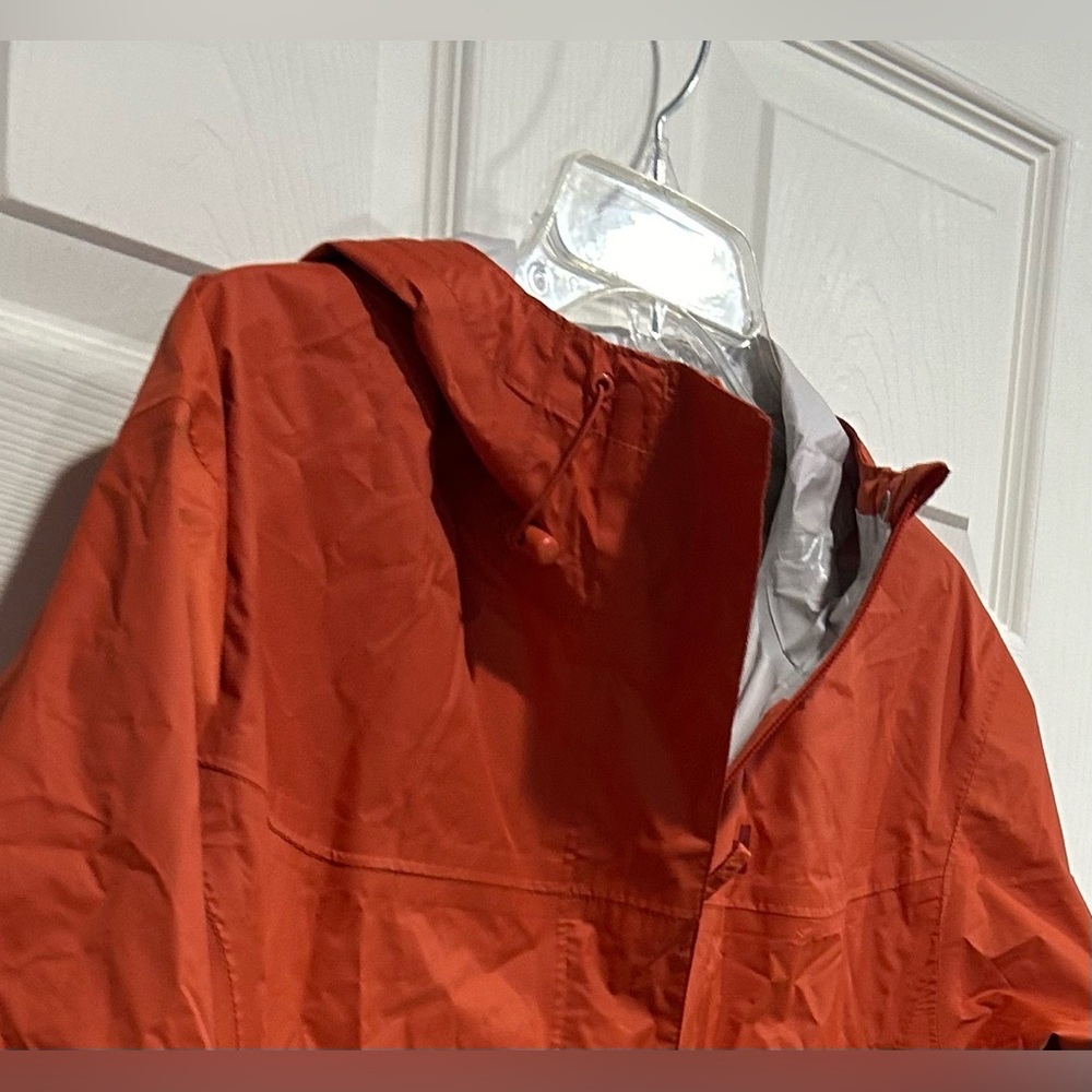 Helly Hansen Women's Medium Loke Shell Jacket Wom… - image 2